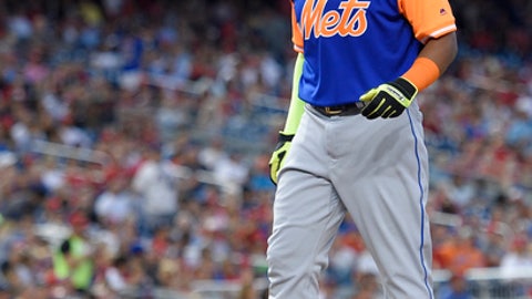 Doolittle limits damage for save, Nats split DH with Mets