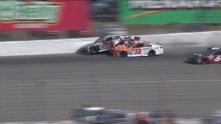 Kasey Kahne triggers hard crash with Daniel Suárez at Michigan