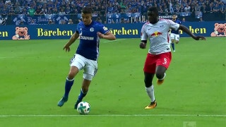 Schalke 04 starts Bundesliga off right with win over Leipzig