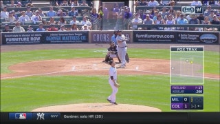 WATCH: Jesus Aguilar powers Brewers with pair of homers