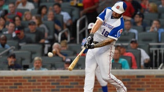 WATCH: Braves' Matt Adams smacks fourth home run of season against Reds