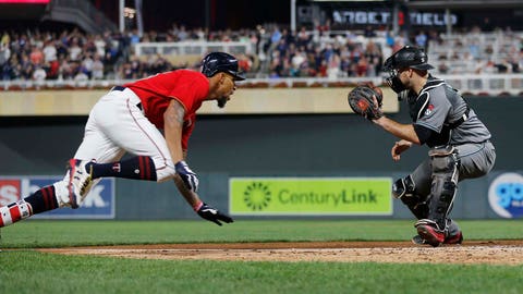 Twins place Sano on 10-day DL, recall Vargas from Triple-A