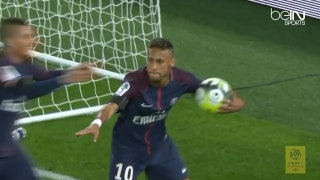 Neymar put on a show for PSG fans in his home debut