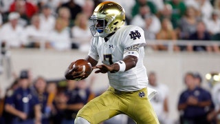 Brandon Wimbush somehow avoids sack, runs for first down and more | Virtual Reality 360°