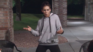DeAnna Bennett turns into a dancing machine | THE ULTIMATE FIGHTER