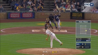 WATCH: Brewers' Braun belts solo shot