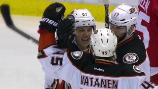Ducks players discuss chemistry on offense
