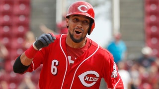 Billy Hamilton gets caught in a rundown, ends up scoring on throwing error
