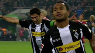 Monchengladbach's Raffael breaks the deadlock against Stuttgart