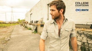 College Countdown: Canaan Smith talks inspiration for 'Like You That Way,' picks Clemson-Louisville; more