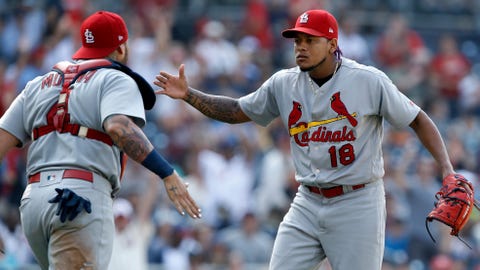 Martinez homers twice as Cardinals double up Padres