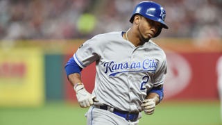 WATCH: Alcides Escobar goes deep in Royals' 4-3 win over Indians