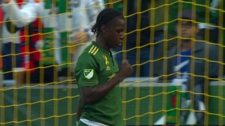 Darren Mattocks goal makes it 2-0 for Portland vs. Orlando City | 2017 MLS Highlights