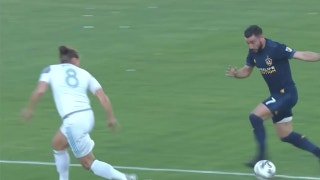 LA Galaxy vs. Minnesota United | 2017-18 MLS Highlights