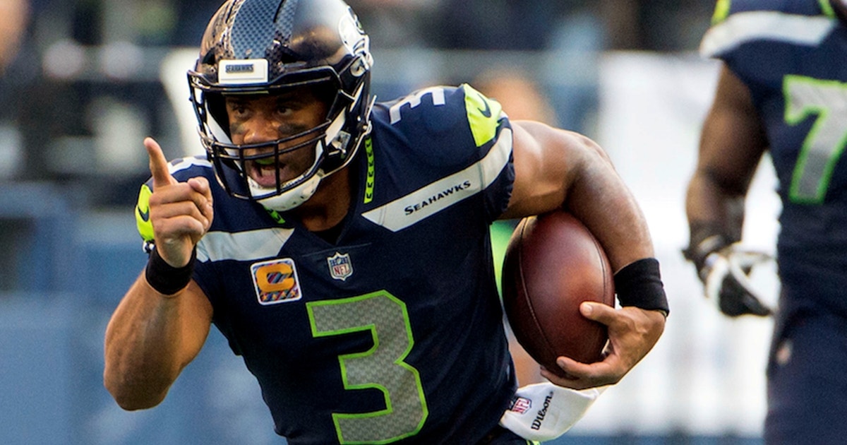 Russell Wilson is very similar to this Hall of Fame QB