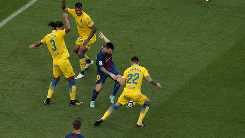Barca should not have played amid Catalan referendum violence — Pep Guardiola Barca should not have played amid Catalan referendum violence — Pep Guardiola