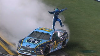 Can Ricky Stenhouse Jr. win his 3rd consecutive plate race?
