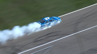 Kyle Larson's championship hopes go up in smoke after engine failure | 2017 KANSAS