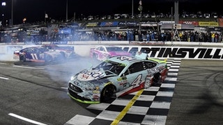 Kyle Busch wins in thrilling wreck-filled finish | 2017 MARTINSVILLE
