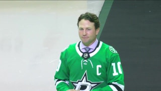 Awesome moment when Brendan Morrow comes out during pregame