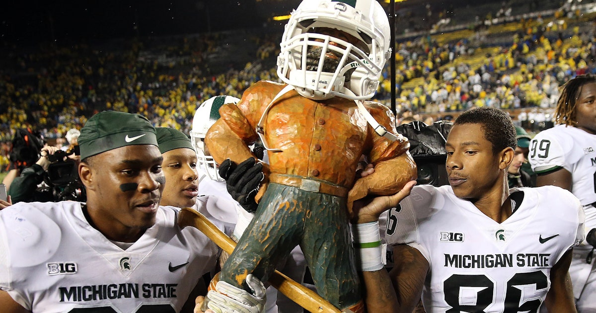 Michigan State upsets Michigan; takes home the Paul Bunyan
