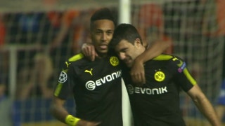 APOEL vs. Borussia Dortmund | 2017-18 UEFA Champions League Highlights