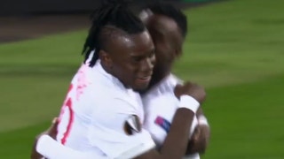 Lyon knocks off Everton in testy Europa League clash