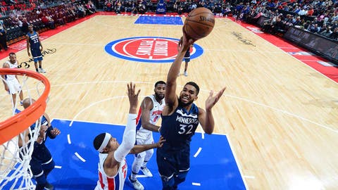 Jimmy Butler misses game-tying free throw after Reggie Jackson distracts him Jimmy Butler misses game-tying free throw after Reggie Jackson distracts him