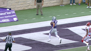 Alex Barnes takes it 75 yards to the house to give Kansas State an early 7-0 lead over Oklahoma