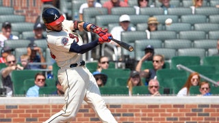 Chopcast: Braves make easy call by picking up Tyler Flowers' 2018 option