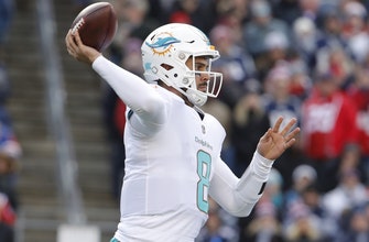 
					Dolphins backup QB Matt Moore ruled out for at least 1 more week
				