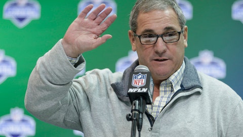 Packers signing Davante Adams to $58m extension Packers signing Davante Adams to $58m extension