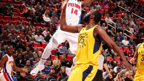 Reggie Jackson To Miss 6-8 Weeks With Sprained Ankle Reggie Jackson To Miss 6-8 Weeks With Sprained Ankle