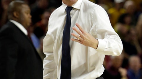Inside Stuff, Ayton and Ristic Power Cats past Sun Devils