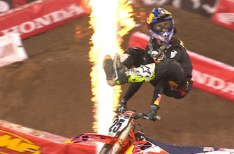 Marvin Musquin wins 450 main at Anaheim 1 | 2018 MONSTER ENERGY SUPERCROSS
