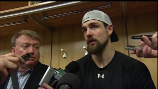 Jamie Benn scores a goal to help Stars beat Sabres