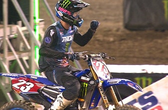 Aaron Plessinger wins 250 main at Oakland | 2018 MONSTER ENERGY SUPERCROSS