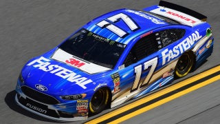 Should Ricky Stenhouse Jr. have been penalized for going below the yellow line in The Clash?