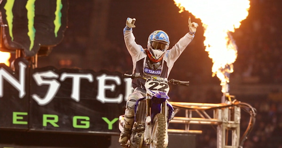 Chad Reed makes history with his 228th career start | 2018 MONSTER ENERGY SUPERCROSS
Chad Reed makes history with his 228th career start | 2018 MONSTER ENERGY SUPERCROSS