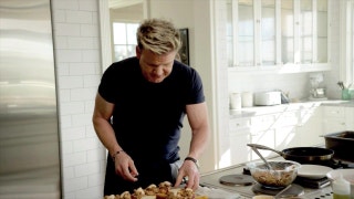 Gordon Ramsay is the Official Chef of Daytona Day | Daytona 500 on FOX
