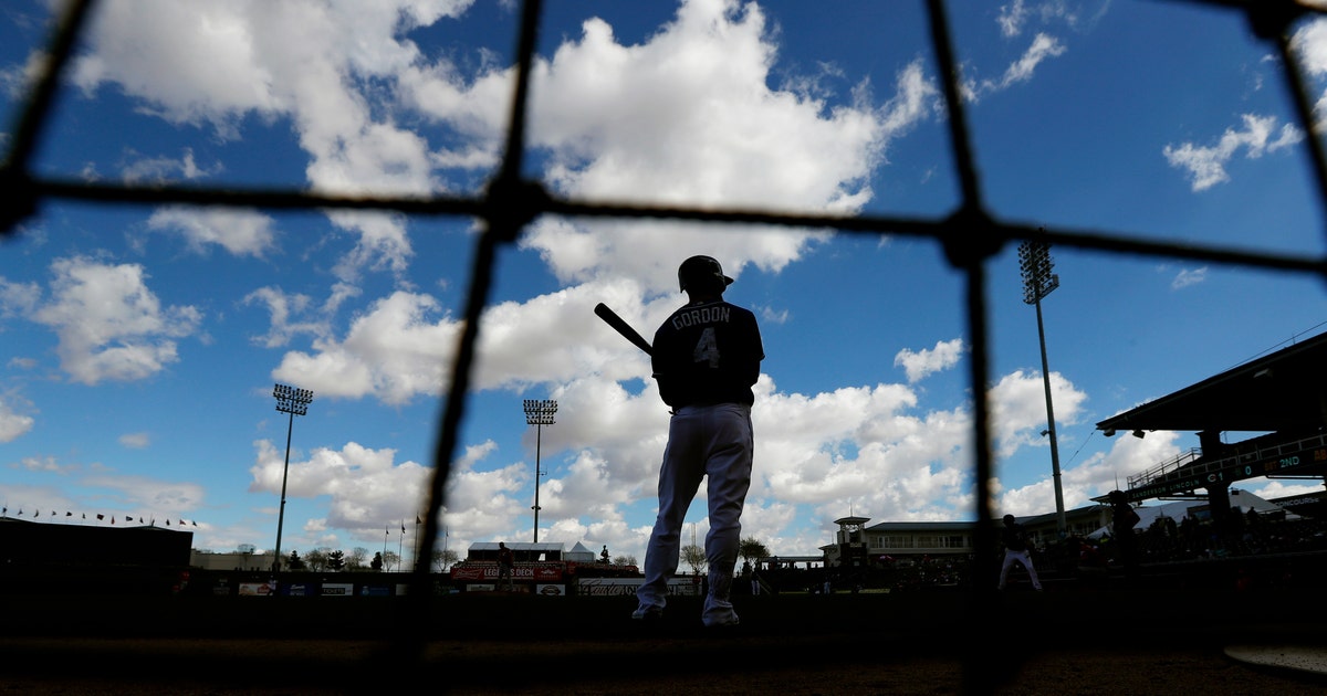 Duffy gives up seven runs in Royals' 9-8 loss to A's
Duffy gives up seven runs in Royals' 9-8 loss to A's