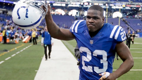 Dolphins sign veteran running back Frank Gore