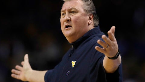 Villanova Basketball: Hot shooting carries the Wildcats over West Virginia Villanova Basketball: Hot shooting carries the Wildcats over West Virginia