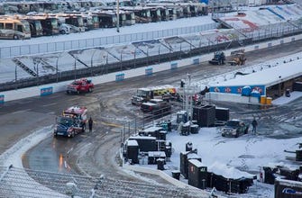 Snow cleared at Martinsville; NASCAR races a day later