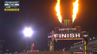Jordon Smith wins the 250 main in Daytona | 2018 MONSTER ENERGY SUPERCROSS