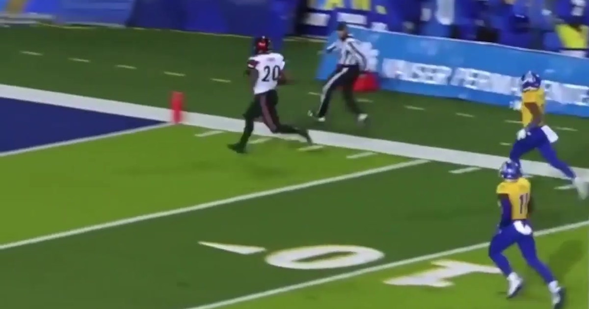 Rashaad Penny vaults to No. 2 in Joel Klatt’s Top 5 running backs in the NFL draft
Rashaad Penny vaults to No. 2 in Joel Klatt’s Top 5 running backs in the NFL draft