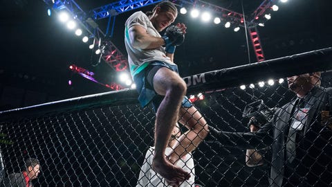 Holloway to defend title vs. Ortega at UFC 226