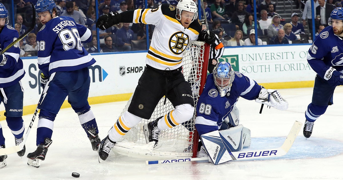 Tampa Bay Lightning 4, Boston Bruins 2