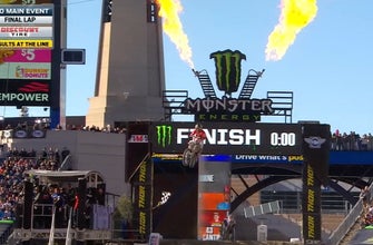 Zach Osborne wins the 250 main in Foxborough | 2018 MONSTER ENERGY SUPERCROSS