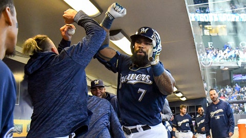 Rays trade Brad Miller to Brewers for 1B Ji-man Choi